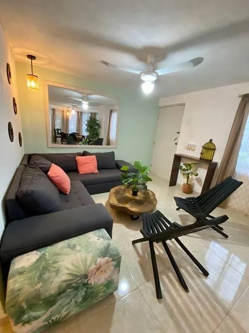 Cozy 3B2Br Centric Location Pool Wifi Van Rental Cancún Lägenhet