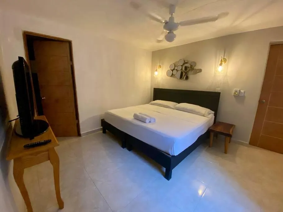 Cozy 3B2Br Centric Location Pool Wifi Van Rental Cancún 0*,  Mexiko